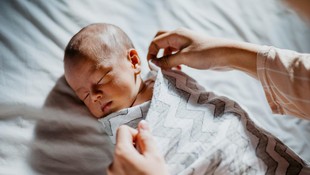 7 Penyebab Bayi Rewel saat Mau Tidur, Bagaimana Cara Mengatasinya?