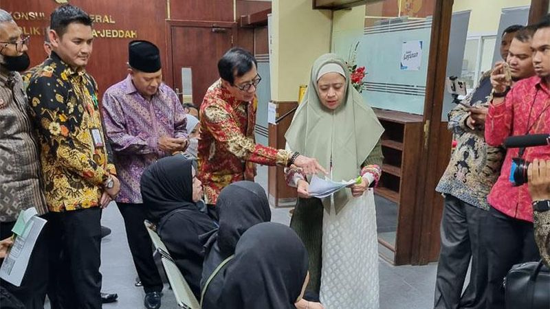 Ketua DPR RI Puan Maharani menyatakan bahwa negara akan memberi perlindungan kepada seluruh Warga Negara Indonesia (WNI), di mana pun mereka berada.