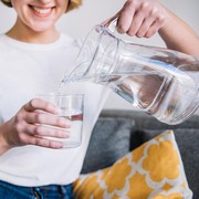 Terlalu Banyak Minum Air Putih Bisa Bikin Overhidrasi yang Mengancam Kesehatan, Begini Penjelasan Dokter!