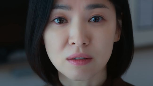 Penulis Kim Eun-sook memberikan sedikit spoiler plot The Glory Part 2 yang akan tayang Maret 2023. Ia pastikan part 2 lebih seru ditonton.