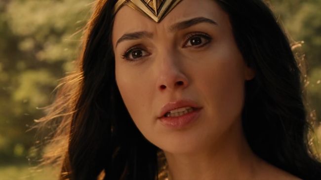 Sumber mengatakan rencana produksi Wonder Woman 3 berada di ujung tanduk karena dinilai tak cocok dengan rencana James Gunn untuk DC.