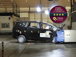 Hyundai Stargazer Buatan Cikarang Diuji Tabrak, Dapat 4 Bintang