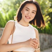 10 Kebiasaan yang Terlihat 'Sepele', tapi Ternyata Bikin Kulit Glowing dan Awet Muda! Kamu Sering Lakukan?