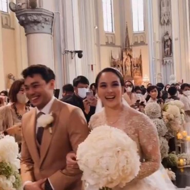 Impian Chelsea Islan, Menikah di Gereja Katedral
