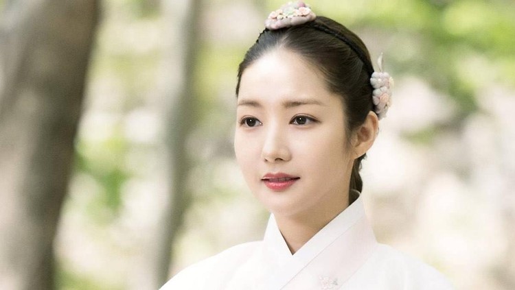 Park Min Young di Drama Korea Queen for Seven Days Park Min Young di Drama Korea Queen for Seven Days