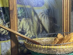 Manis dan Kriuknya Pisang Tanduk Goreng di Sukabumi
