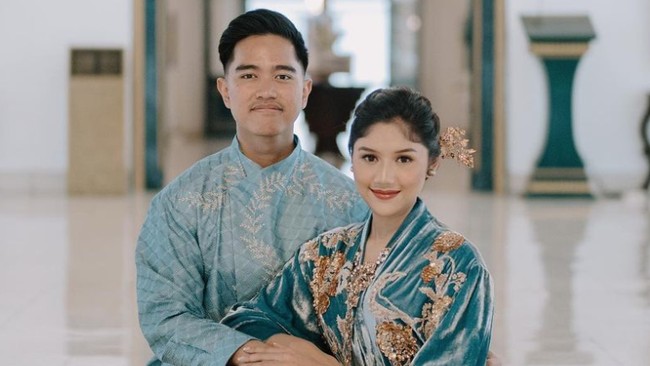 Bea Cukai bakal mengecek status penerbangan Kaesang dan Erina usai viral video keduanya langsung masuk mobil begitu turun dari jet pribadi.