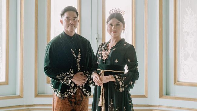 Live streaming ngunduh mantu dan tasyakuran Kaesang-Erina bisa disaksikan di bawah ini.