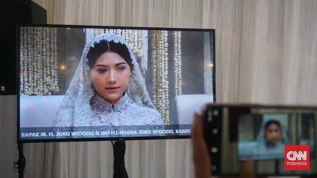 Keluarga Erina Sofia Gudono menggelar semaan Al-Qur'an sebagai prosesi pertama dari rangkaian tahapan menjelang pernikahan dengan Kaesang Pangarep.