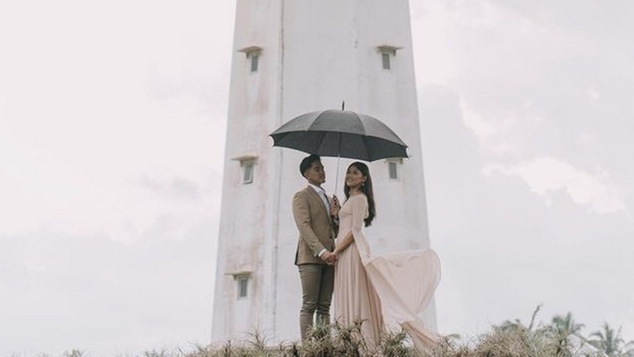 Sesi foto prewedding Erina Gudono dan Kaesang. Sesi foto prewedding Erina Gudono dan Kaesang.
