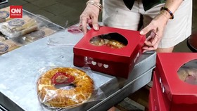 VIDEO: Jelang Natal, Roti Kerst Krans Diburu Pembeli