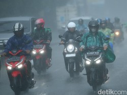 BMKG Makassar Keluarkan Peringatan Dini Hujan Lebat di 4 Wilayah Sulsel