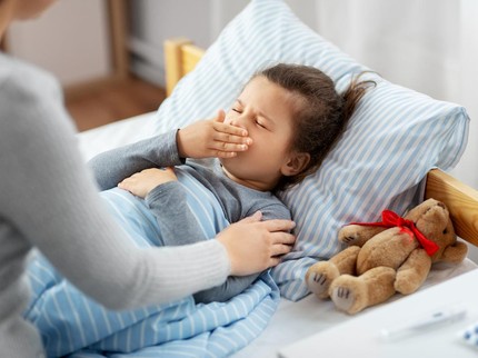 5 Tips Jitu Redakan Flu dan Batuk pada Anak menurut Dokter