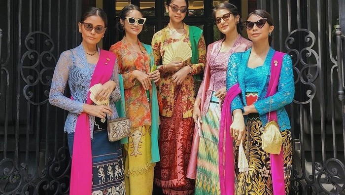 Kompilasi Momen Fashion Viral di Indonesia Tahun 2022, dari Citayam Fashion Week Sampai Tren Warna