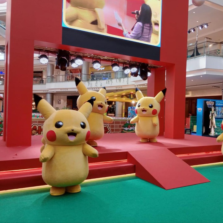 <p>Pokemon Festival Jakarta resmi dibuka pada 8 Desember 2022. Acara yang berlangsung di PIK sampai 8 Januari 2023 ini bisa menjadi destinasi liburan sekolah untuk Si Kecil, Bunda. (Foto: HaiBunda/ Annisa Karnesyia)</p>