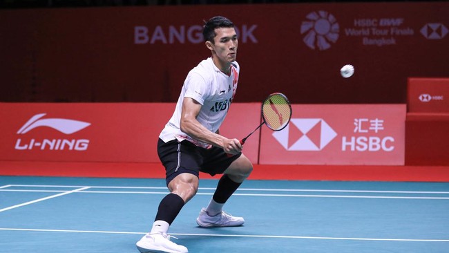 Jonatan Christie sukses melaju ke perempat final India Open 2023 usai mengalahkan Zhao Junpeng dalam duel selama 1 jam 2 menit.