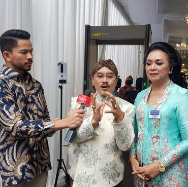 Prosesi Siraman Erina Gudono Diliputi Haru dan Bahagia