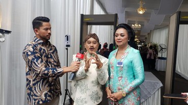 Prosesi Siraman Erina Gudono Diliputi Haru dan Bahagia
