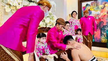 9 Momen Sungkeman & Siraman Kaesang, Jokowi-Iriana Menangis Haru