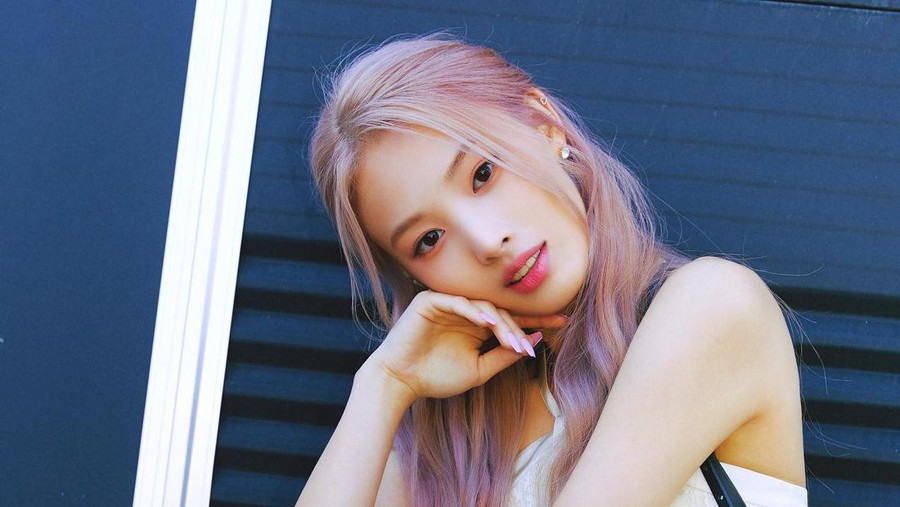 Jinni NMIXX