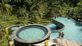 FOTO: Cemas Pikat Pesona Wisata Bali di Tengah Kisruh KUHP Anyar