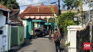 Rumah Erina di Jogja Dijaga Polisi-TNI Jelang Kedatangan Jokowi