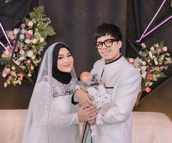 Potret Aqiqah Mewah Anak Artis
