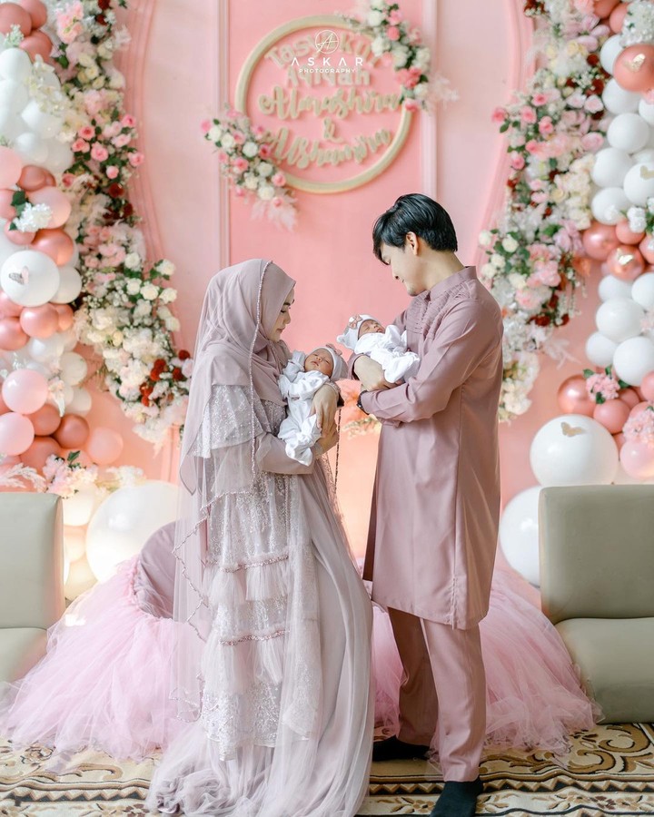 Potret Aqiqah Mewah Anak Artis