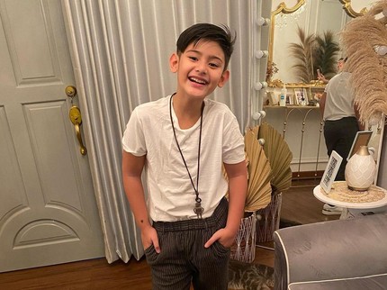 7 Potret OOTD King Faaz Anak Fairuz A Rafiq, Gaya Kerennya Tuai Pujian Netizen