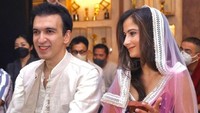 <p>Nama Manoj Punjabi sudah tak asing di industri film Tanah Air. Pria berdarah India itu merupakan produser terkemuka. Tak hanya kariernya, sosok istri Manoj Punjabi juga menuai sorotan publik. (Foto: Instagram @shania_punjabi)</p>