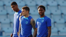 Sterling Kembali Gabung Inggris Jelang Lawan Prancis