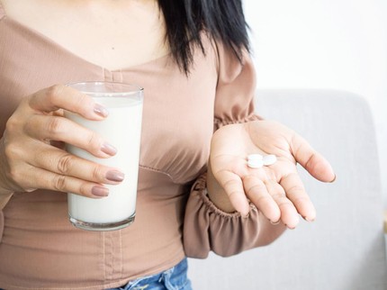 Konsumsi Susu & Suplemen Asam Folat saat Program Hamil, Apakah Diperlukan?