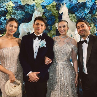 Penampilan Anya Geraldine di Resepsi Chelsea Islan Tuai Kritik, Ini Alasannya