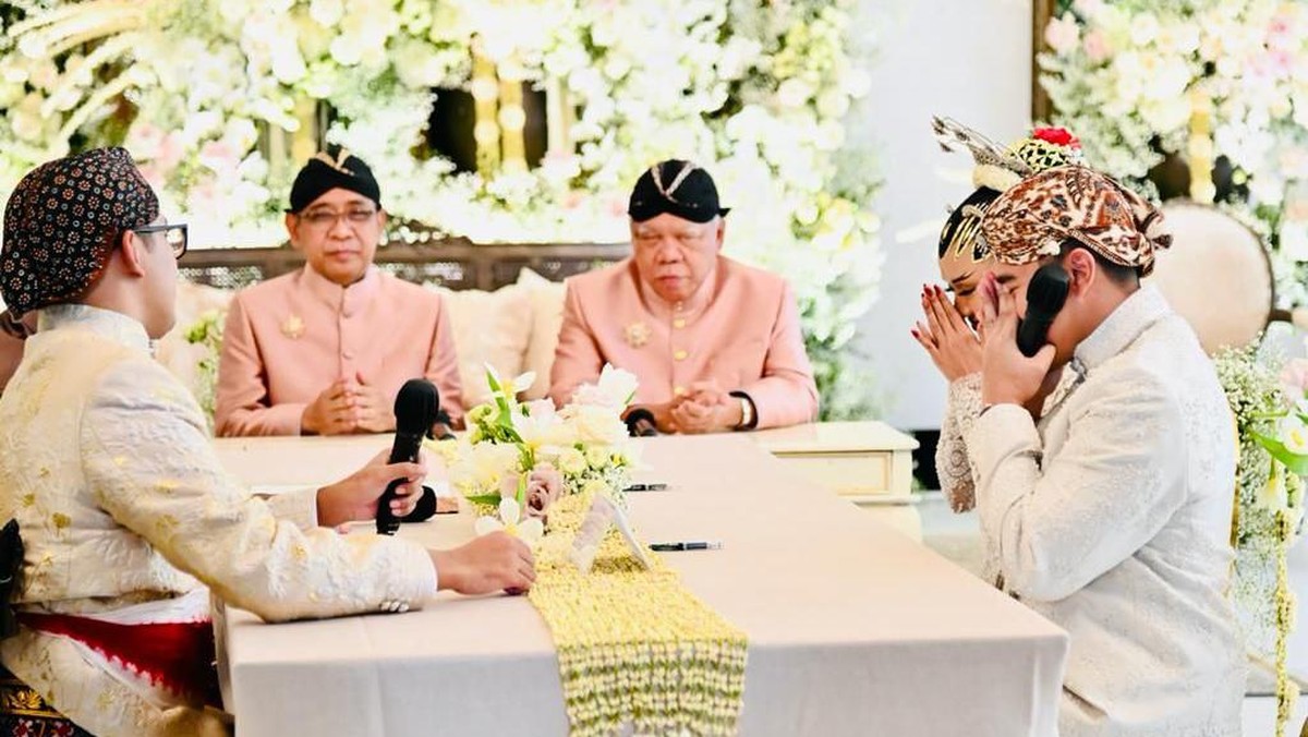 Akad Nikah Kaesang-Erina