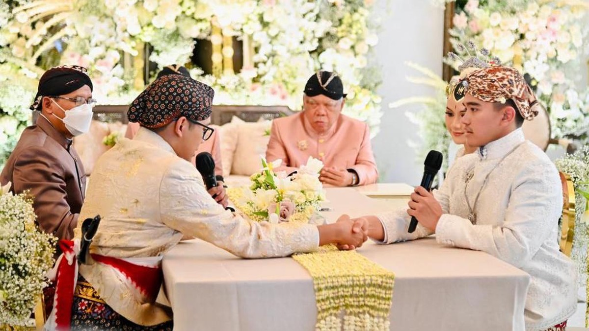 Akad Nikah Kaesang-Erina