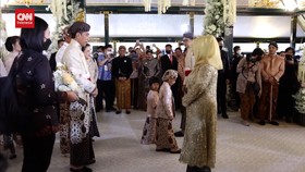 VIDEO: Momen Prosesi Pasrah Tampi, Kaesang Diserahkan Ke Keluarga Erin