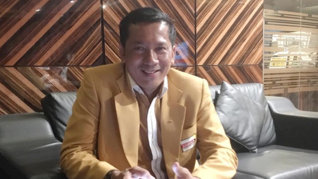 Bupati nonaktif Kepulauan Meranti, Riau, Muhammad Adil ternyata menggadaikan tanah dan bangunan kantor bupati senilai Rp100 miliar.