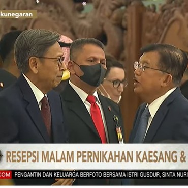 Para Pejabat & Menteri Hadiri Tasyakuran Malam Kaesang-Erina, Prabowo hingga JK