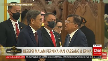 img-title Para Pejabat & Menteri Hadiri Tasyakuran Malam Kaesang-Erina, Prabowo hingga JK