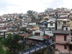 Pamor Kampung Pelangi di Bandung: Dulu Sempat Pudar, tapi Kini Bersemi Lagi
