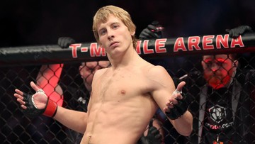 Liputan Olahraga CNN Sport : Bintang UFC Tolak Alexander-Arnold Ikut Parade Juara Liverpool