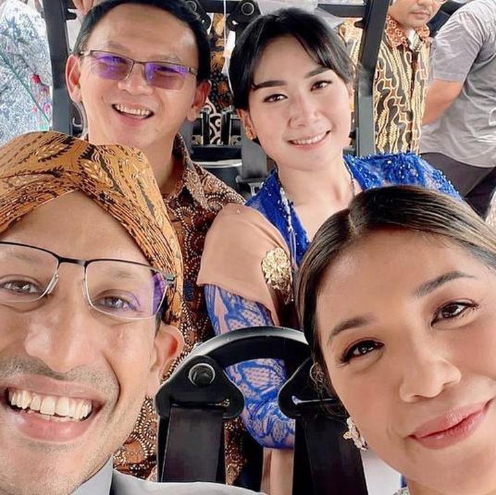 <p>Ahok dan Puput mengabadikan potret keceriaan bersama Mendikbudristek Nadiem Makarim dan istrinya, Franka Franklin. (Foto: Instagram @btpnd)</p>