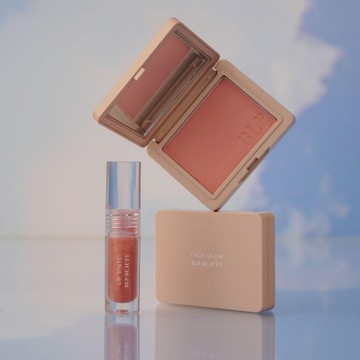 img-title BLP Beauty Luncurkan Lip Vinyl dan Single Face Glow untuk Makeup Lebih Berwarna dan Playful