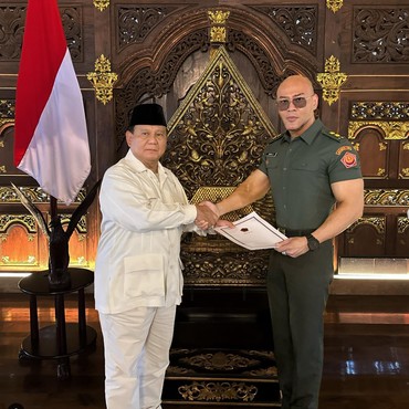 Hak-hak yang Diterima Deddy Corbuzier Usai Resmi Berpangkat Letkol Tituler TNI