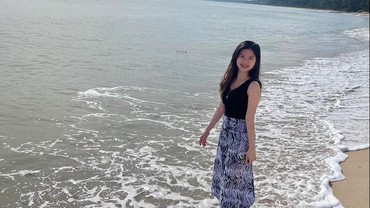 img-title Kaesang Nikah, 7 Potret Felicia Tissue Sang Mantan Asyik Healing di Pantai