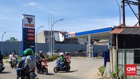img-title Harga BBM Vivo Turun, Revvo 90 Cuma Rp12 Ribu per Liter