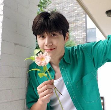 Direkrut Fantagio, Tawaran Honor Kim Seon Ho Bikin Melongo