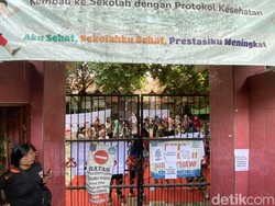 Bantuan Proyek Masjid Ditunda Buntut Geger SDN Pocin 1 Tak Sudah-sudah