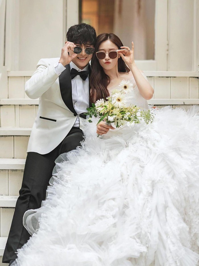 Untuk kamu yang belum tahu, Hwang Jae Gyun merupakan sosok suami Jiyeon yang berprofesi sebagai pemain baseball./ Foto: instagram.com/jiyeon2__