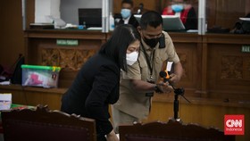 Bharada E dan Putri Candrawathi Hadapi Sidang Tuntutan Hari Ini